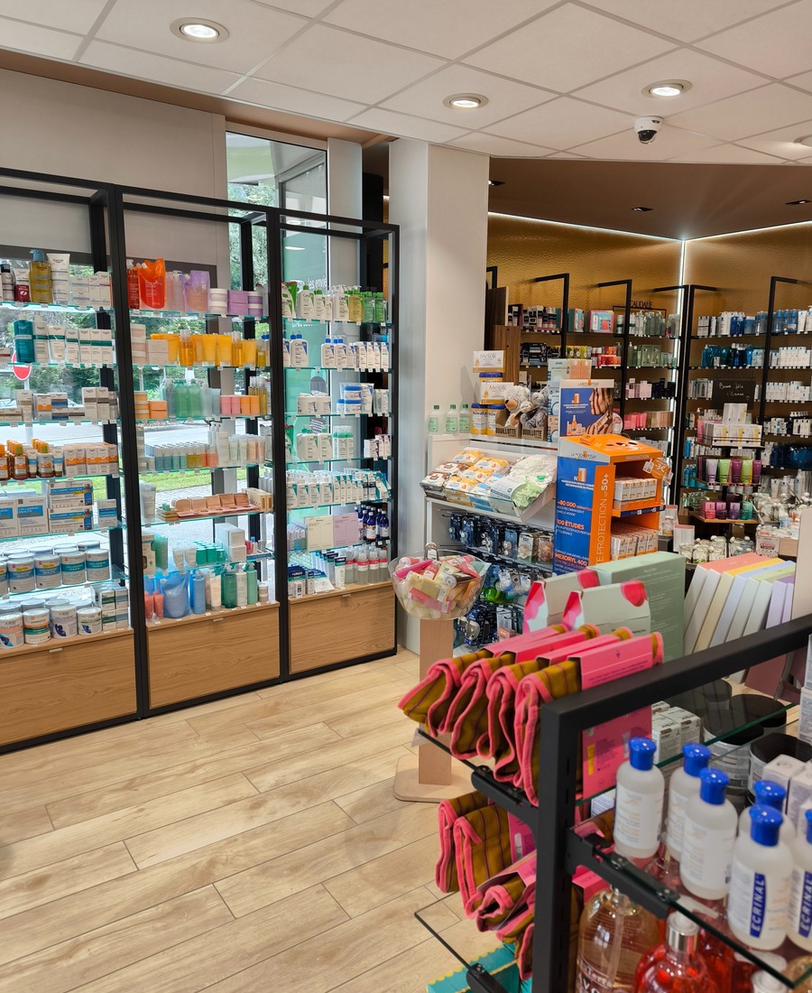 Rayons dermocosmétiques et parapharmacie